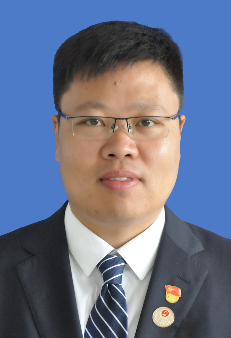 段旭阳