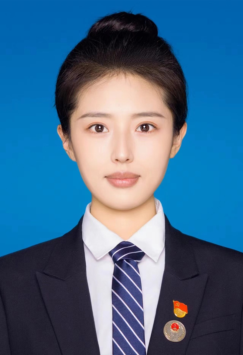 张夏冰